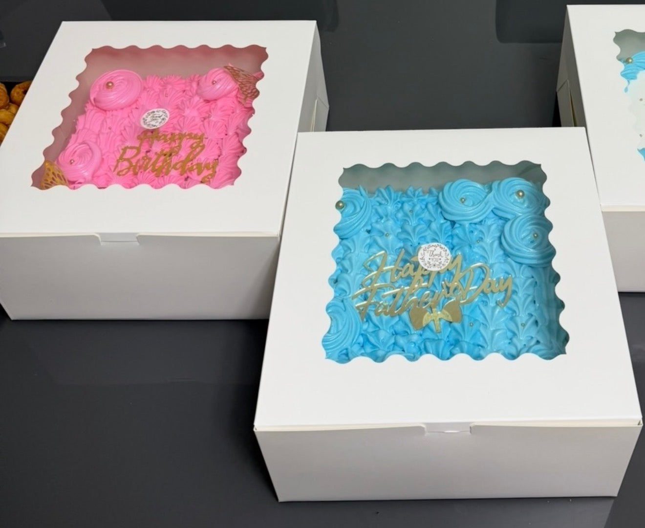 Cake de señorita personalizado de Will & Mill