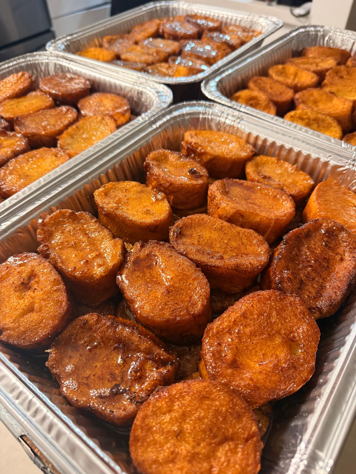 Bandeja de torrejas cubanas de Will & Mill en Miami